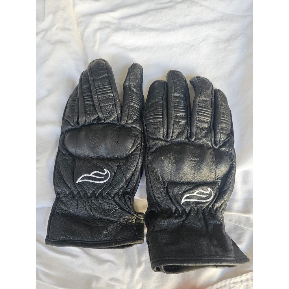 Fulmer motorcycle gloves with padding